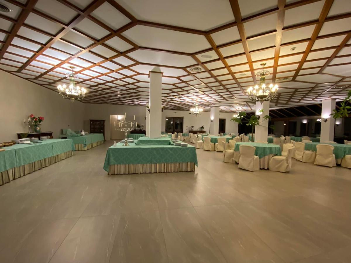Hotel Primavera Dell'Etna ザッフェラーナ・エトネーア エクステリア 写真