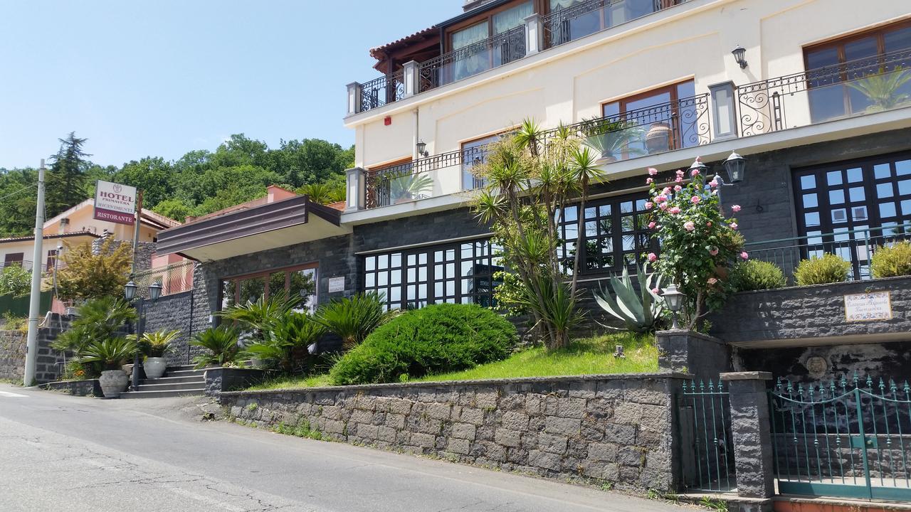 Hotel Primavera Dell'Etna ザッフェラーナ・エトネーア エクステリア 写真