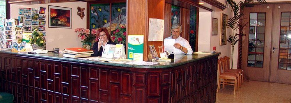 Hotel Primavera Dell'Etna ザッフェラーナ・エトネーア エクステリア 写真
